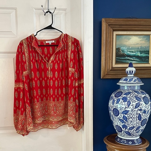 Rose & Olive Tops - Women Rose & Olive Vibrant Red Patterned Boho V Neck Balloon Sleeve Top Size L